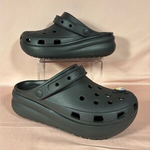 CROCS Cutie Black Platform Clogs Size Junior 6/Women's 8